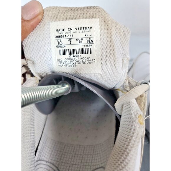 Nike Shox 366571-111 White Running Gym Shoes Women's Size US 8.5 - Picture 6 of 16